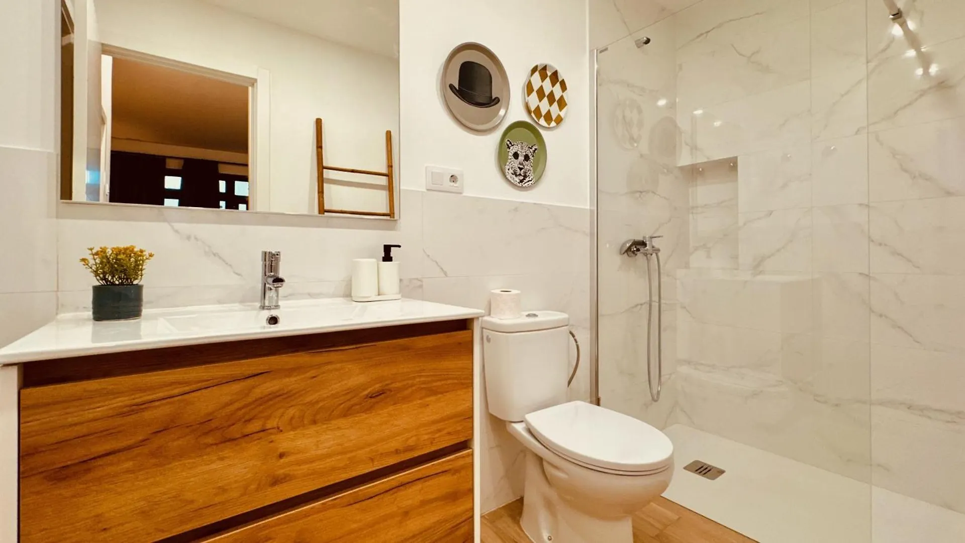 Click&Guest - Modern And Luxury Flat B In Telde Apartment Spain