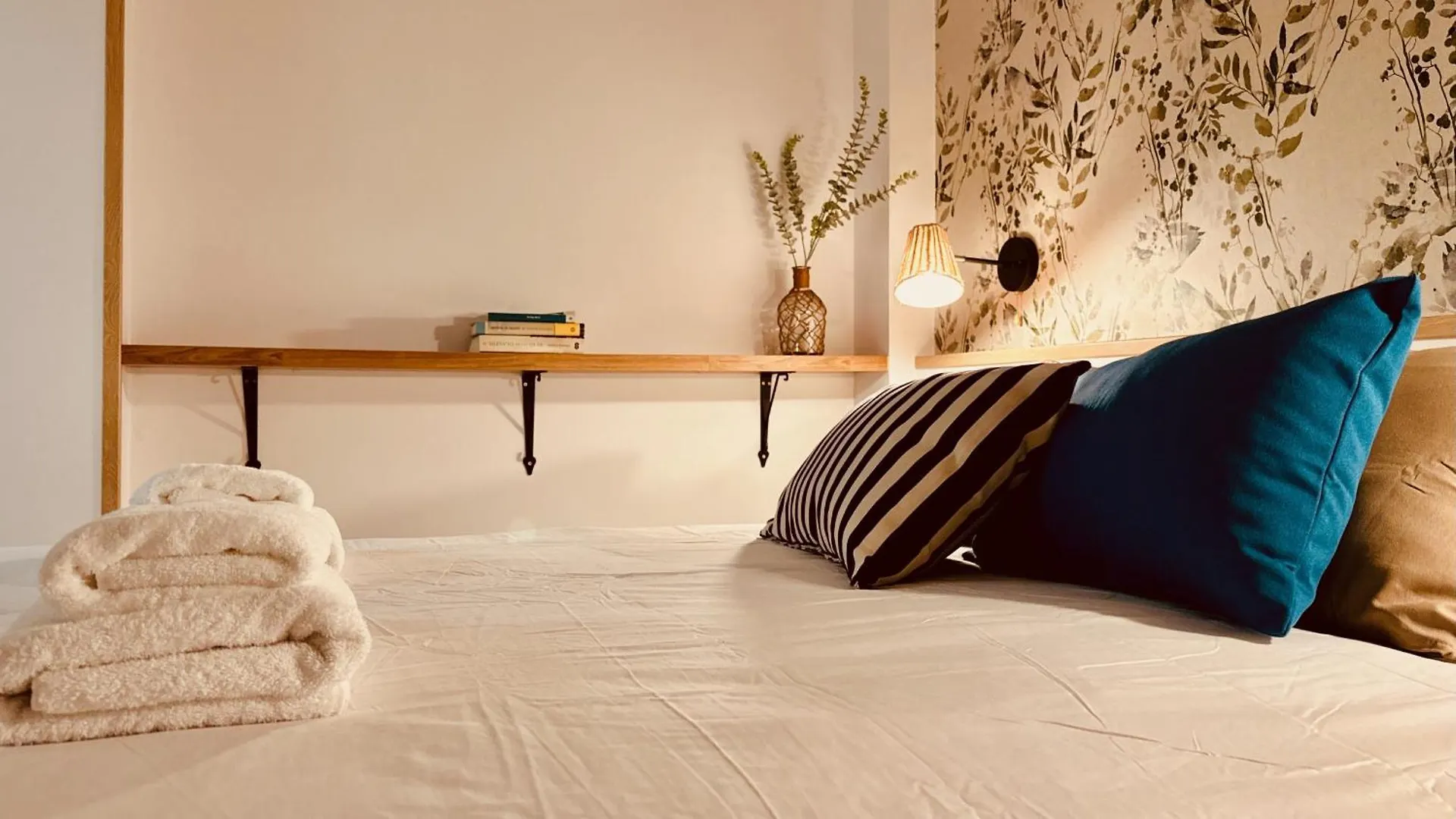 Click&Guest - Modern And Luxury Flat B In Telde Apartment