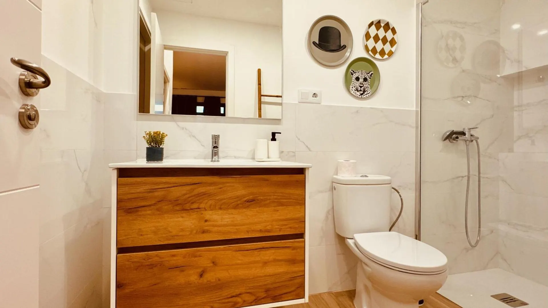 Click&Guest - Modern And Luxury Flat B In Telde Apartment