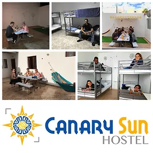 Hostel Canary Sun, Telde